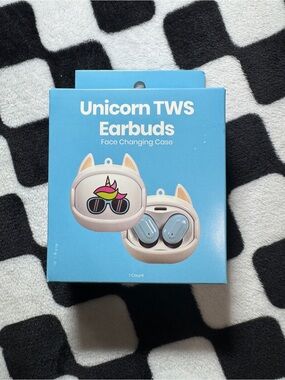 Unicorn TWS Earbuds Face Changing Case - Light Blue Packaging